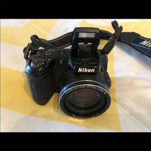 Nikon Coolpix L120 Camera